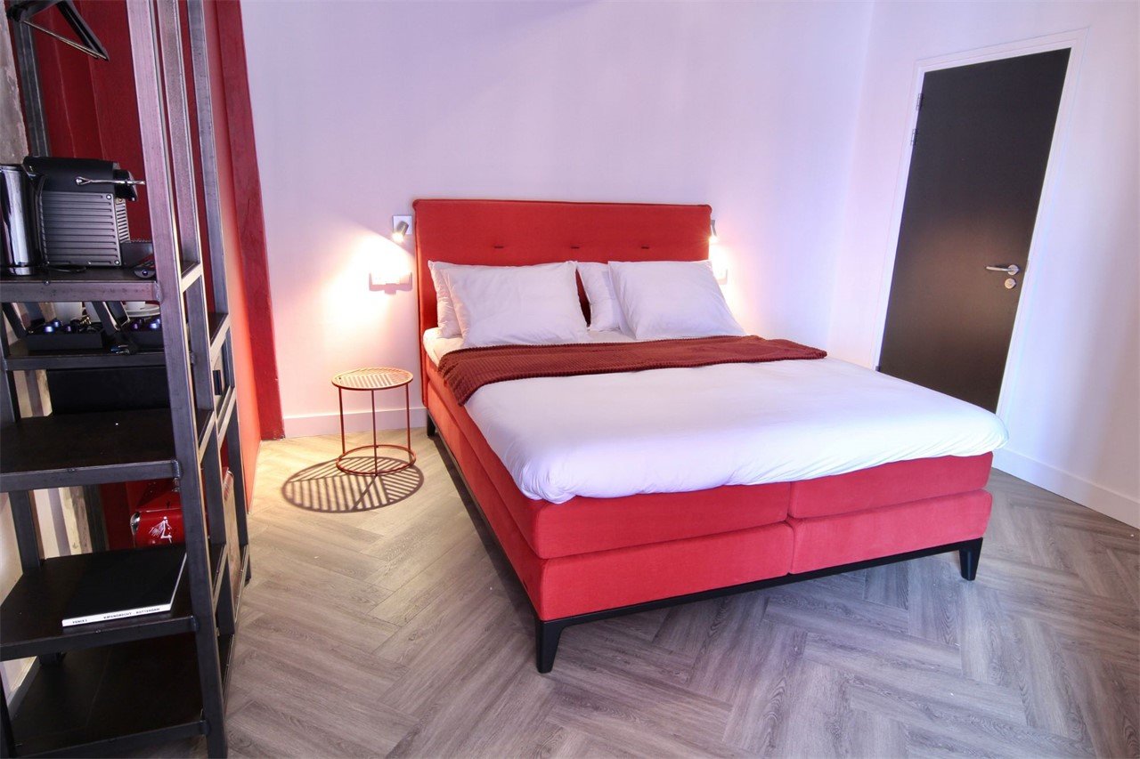 Superior Room Red Bed, Bites & Business hotel Rotterdam