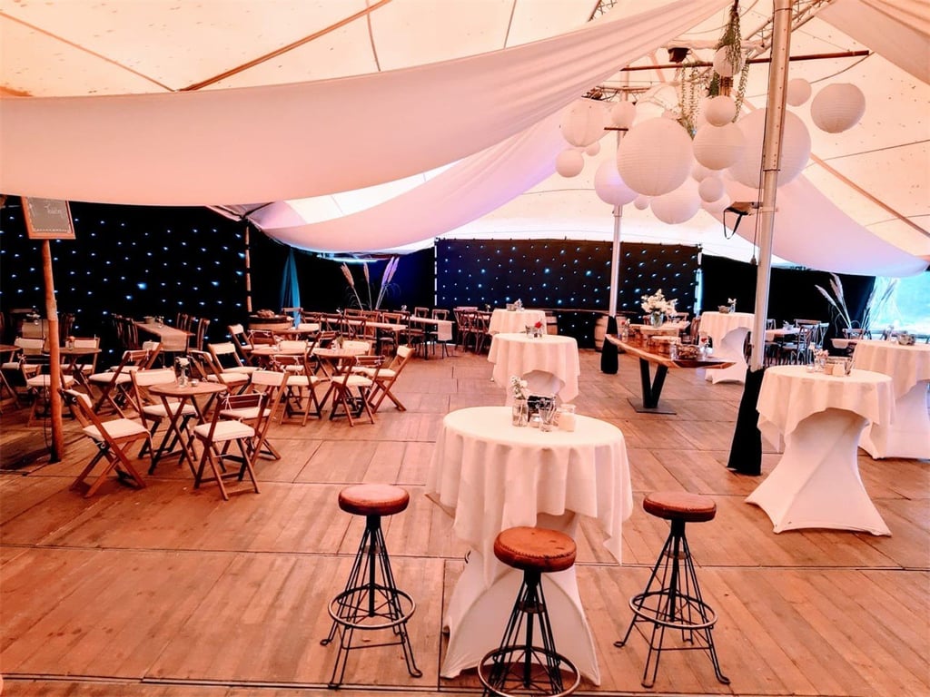 Feel Good TentEvent - The Mountain