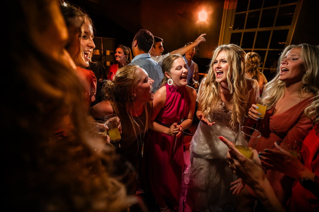 feest bij munthuys.jpg