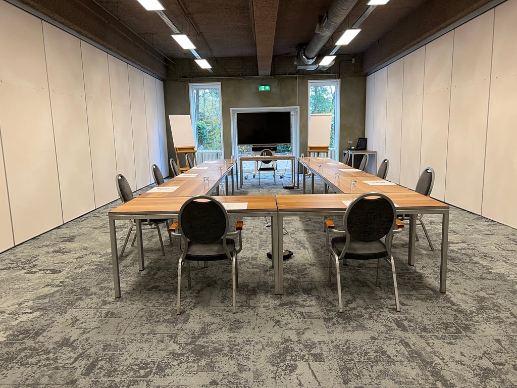 Vergaderzaal/ UNIT 2 