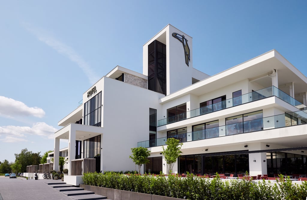Buitenaanzicht hotel Nuland, nabij Den Bosch