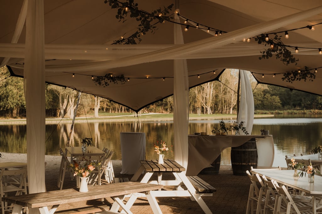 191224114445.Trouwauto-voor-de-deur.1.resized.1280x0