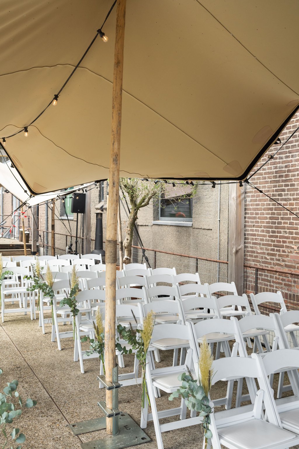 Ceremonie op ons bootterras