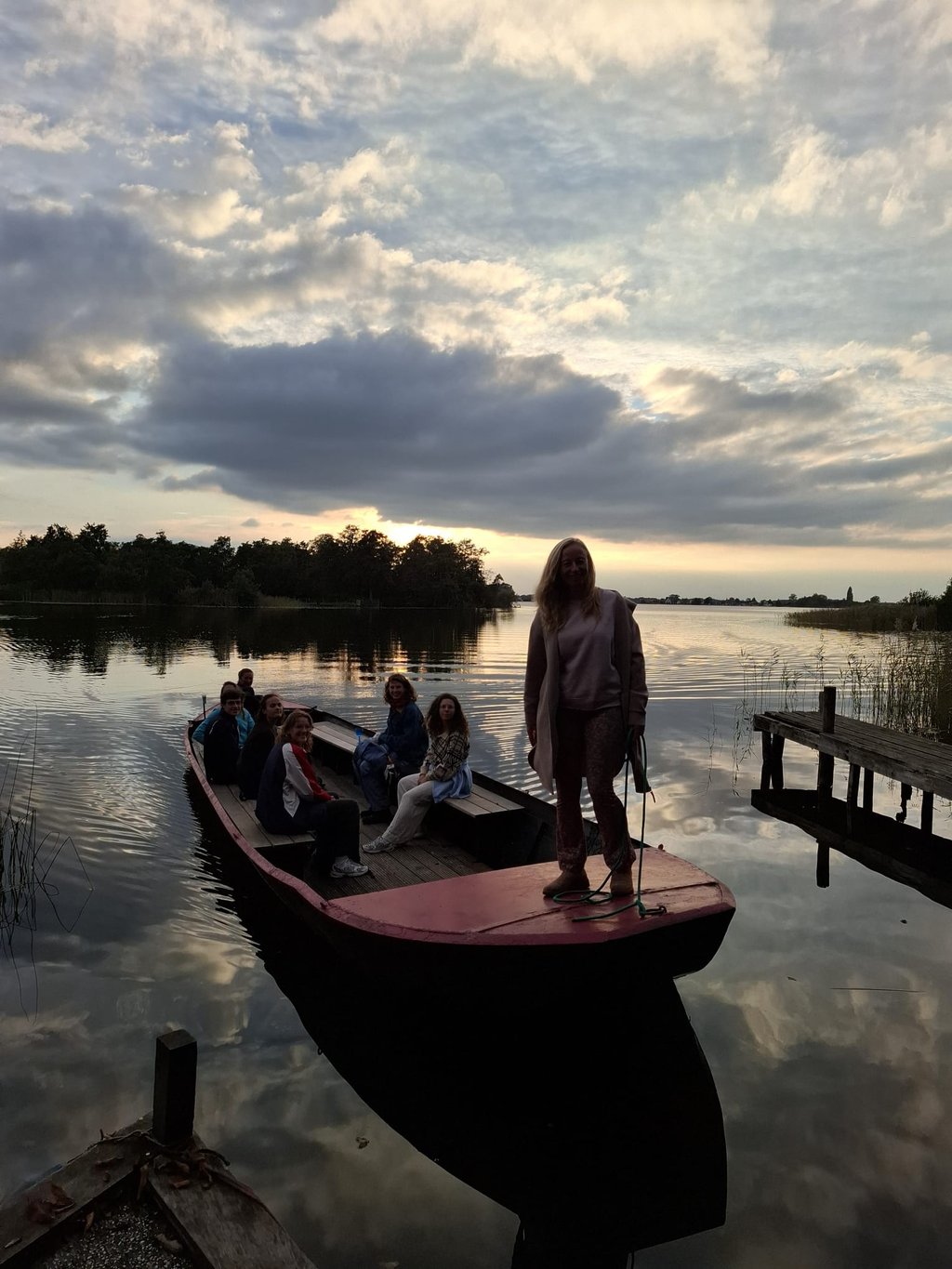 Bootje varen op Eiland Loosdrecht