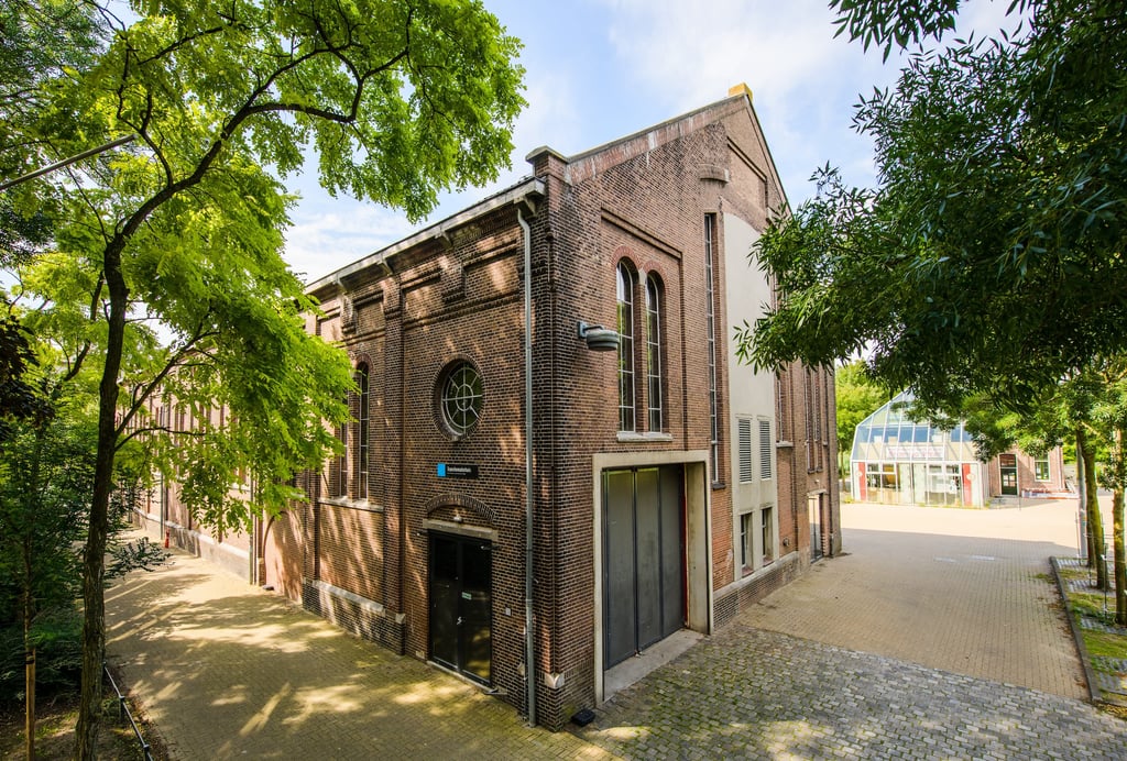 De Wester industriële evenementenlocatie Amsterdam achterkant.jpg