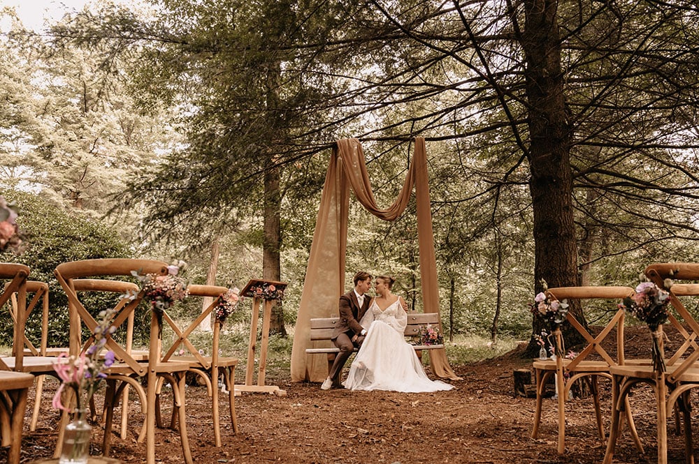 Ceremonie in het bos