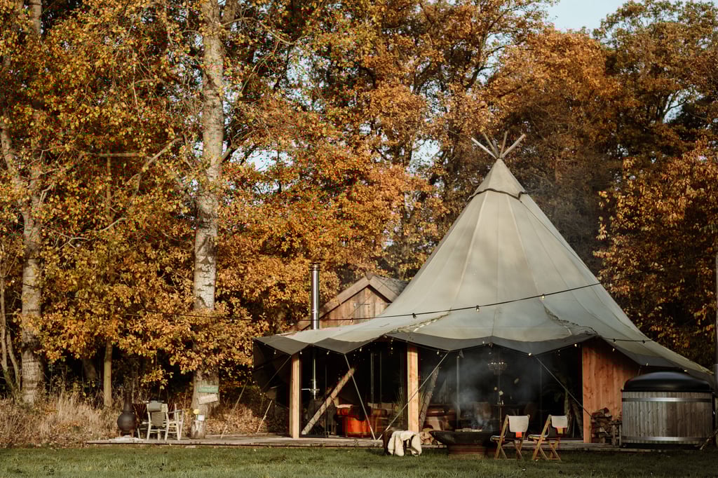 Sunfield Experience - Tipi Woodland