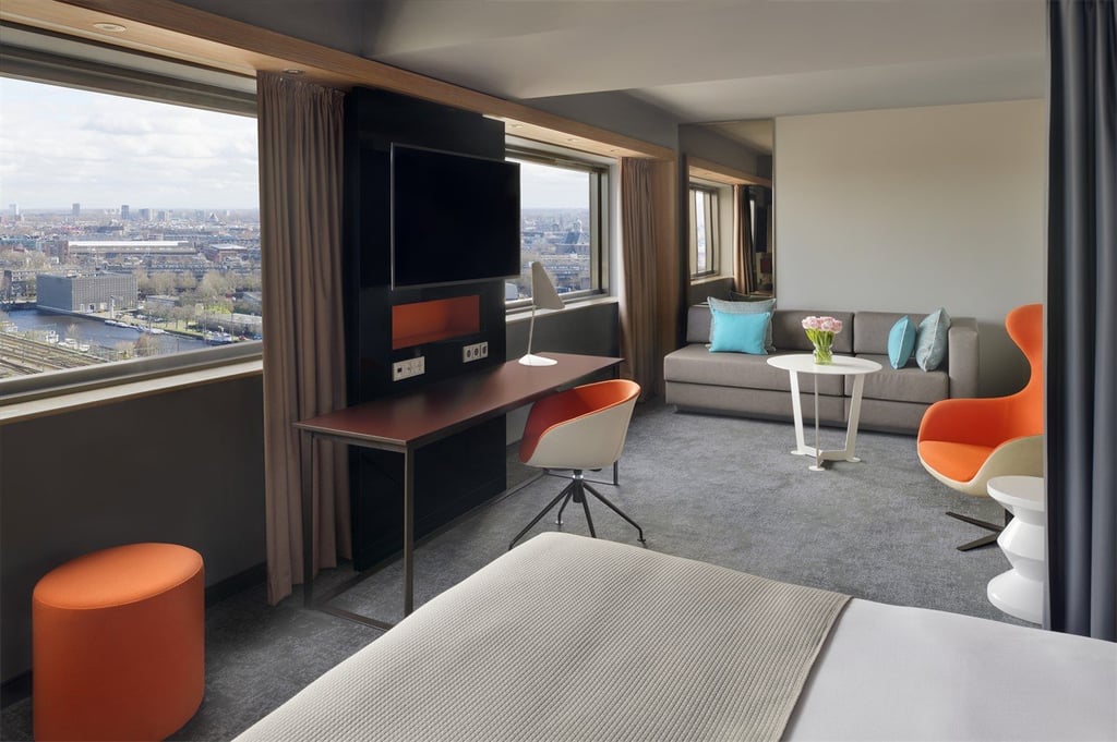 ijVENUES - Amsterdam12.jpg