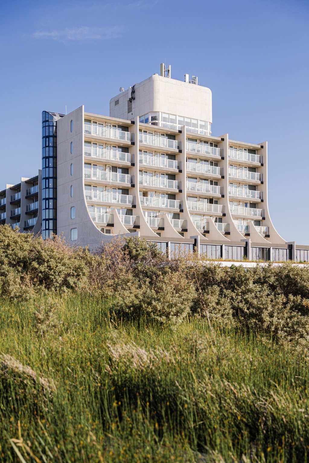 Carlton Beach hotel 