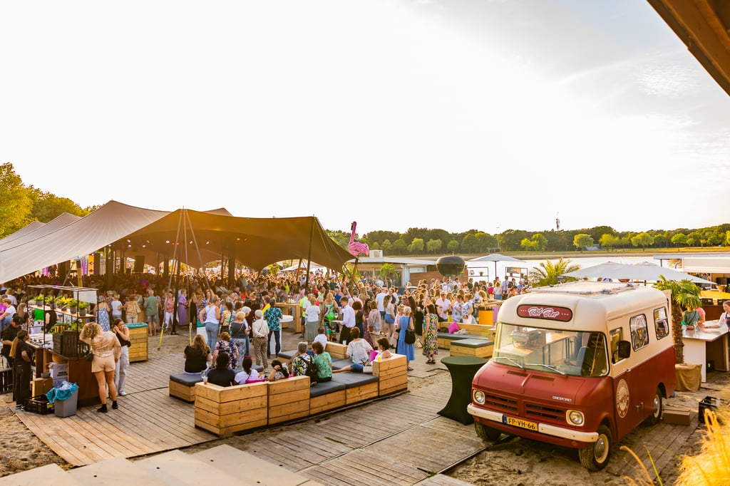 Beachclub Sunrise locatieverhuur