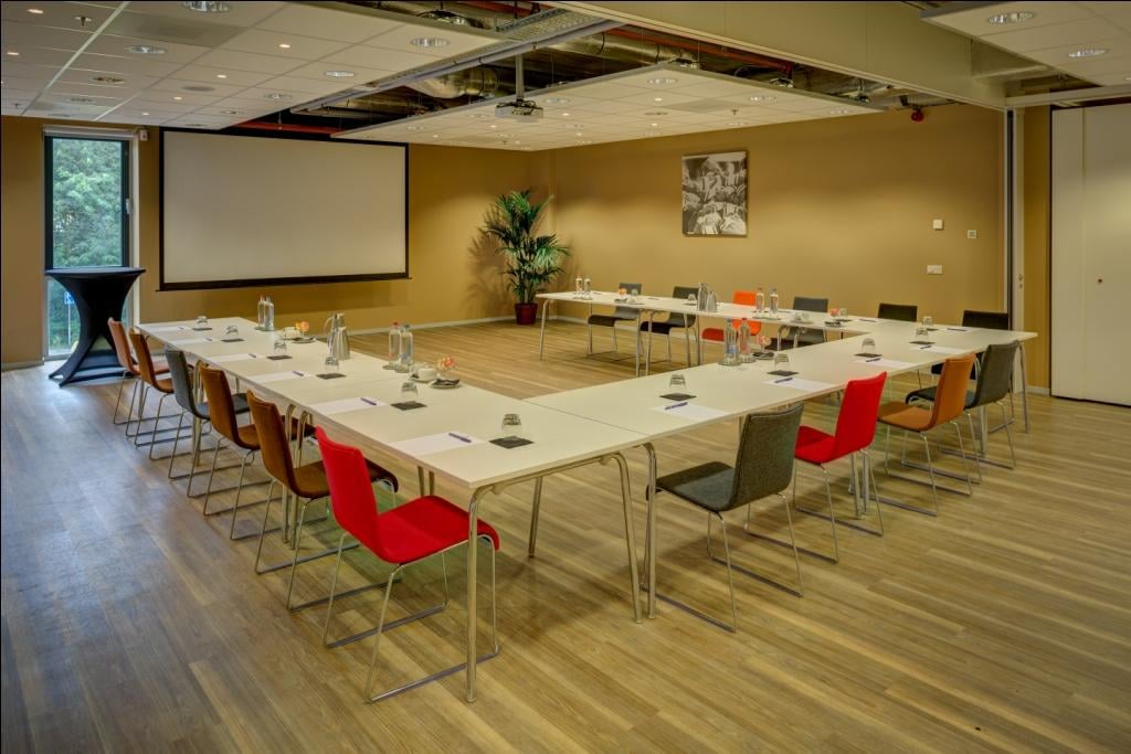 Meetingroom 11L in een U-vorm