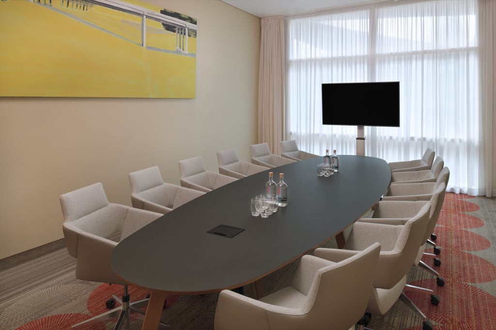 M-venpick-Hotel-Amsterdam-City-Centre---Boardroom-NEW