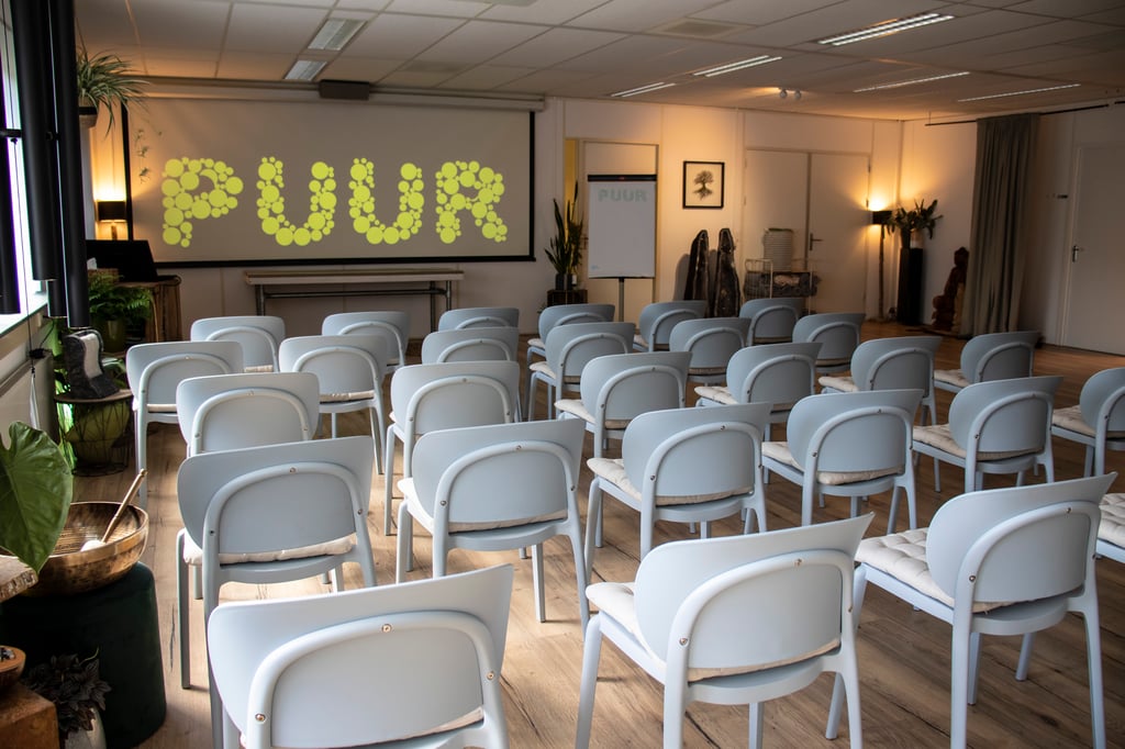 Theateropstelling Amethistzaal