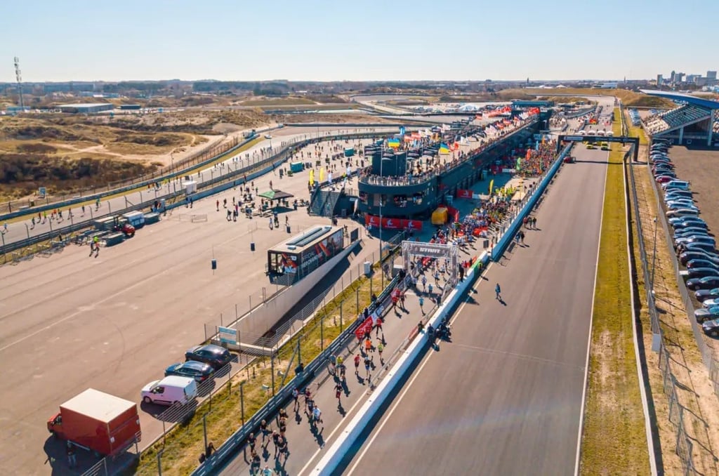 CM.com Circuit Zandvoort01.jpg