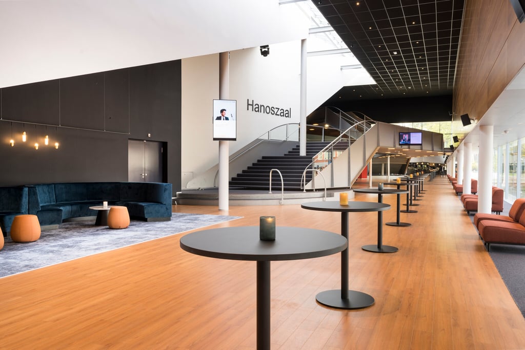Orpheus-Nieuwe-Foyer---Credits-Sven-Scholten--LR--6