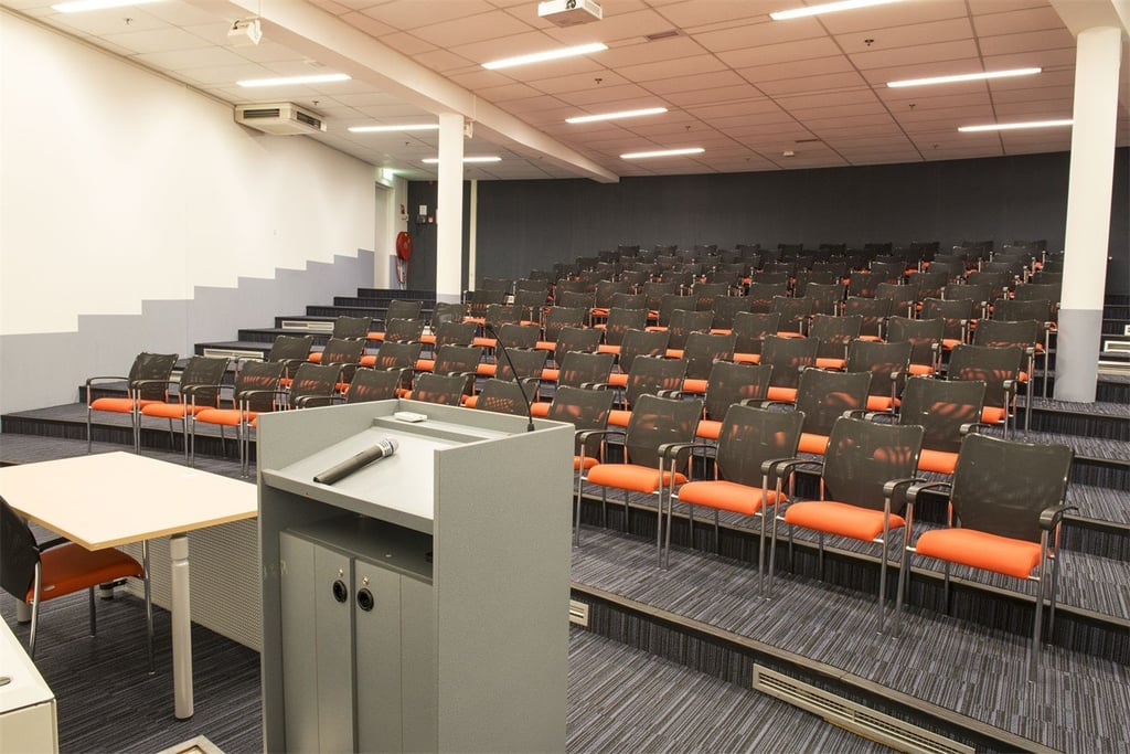 Auditorium (1)