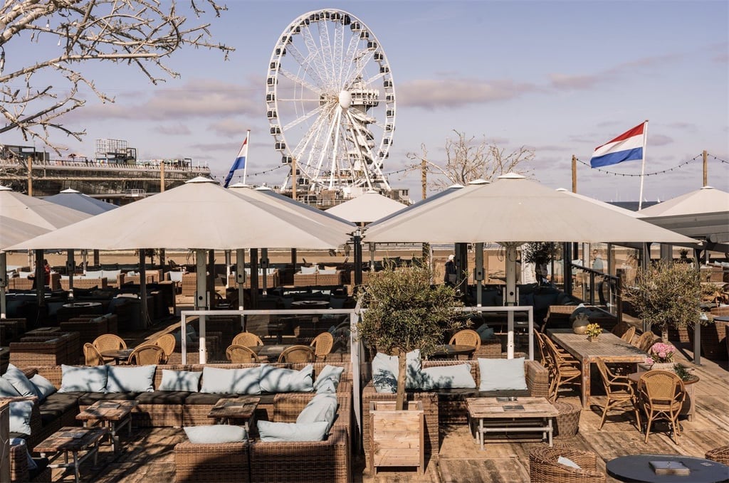 Beachclub Zeezicht01.jpg