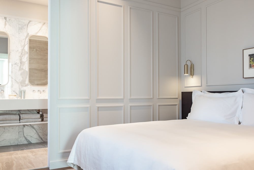 Grand Suite Pillows Amsterdam