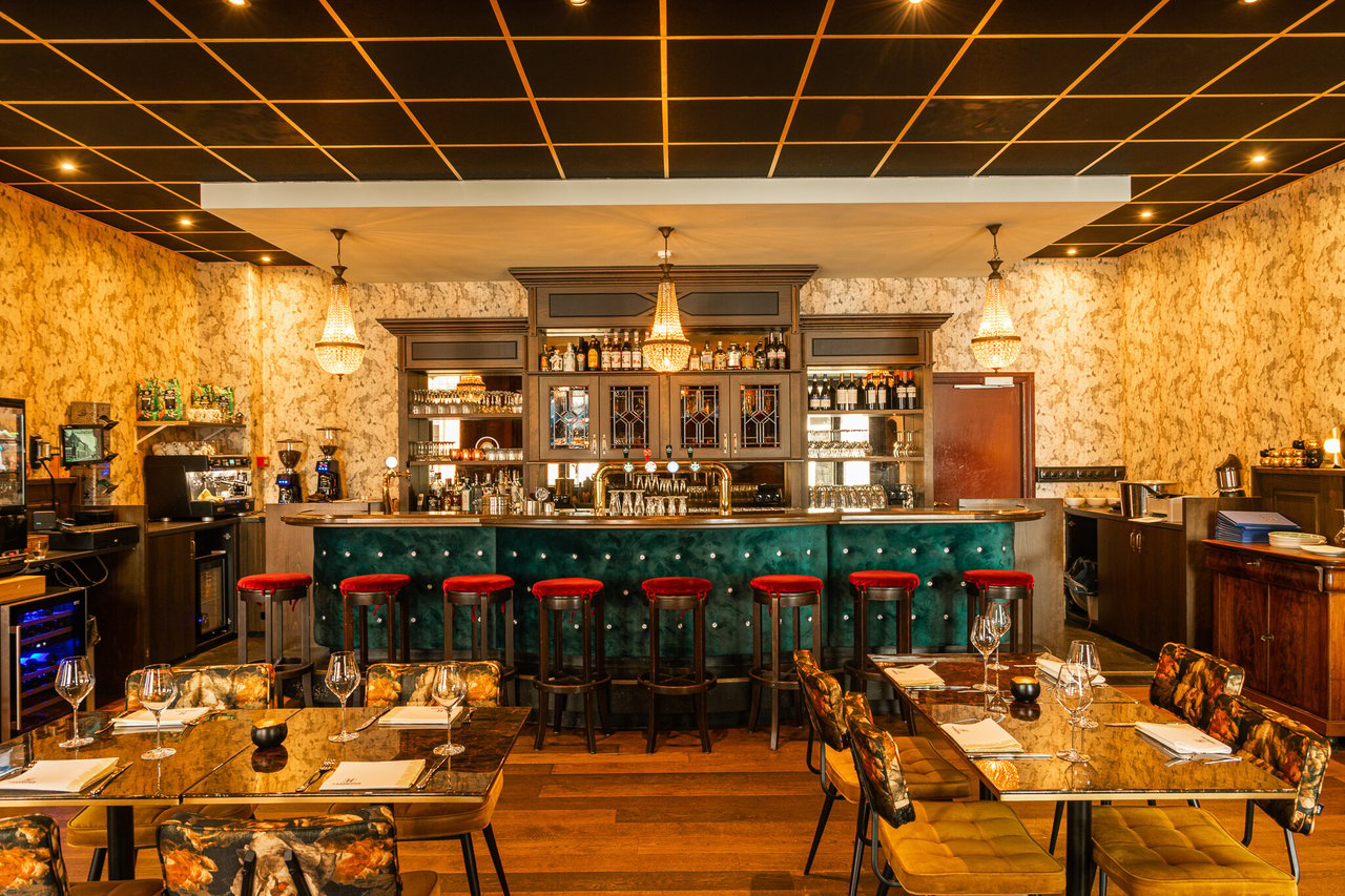 Restaurant 1