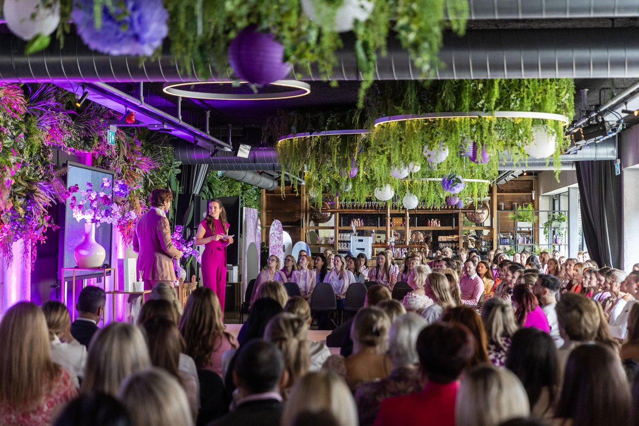 Zaal Munt en Salie gecombineerd voor grootschalige events en presentaties