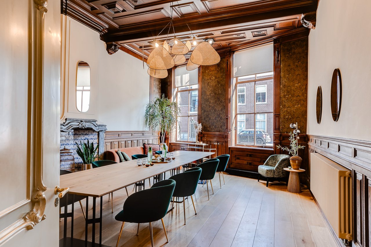 Suits aan de Gracht - mister kamer ( 1-12 personen )