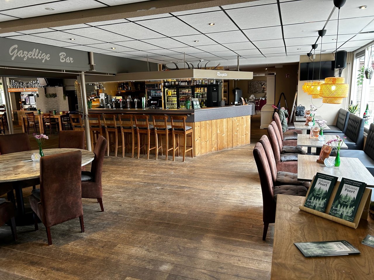 bar.jpg