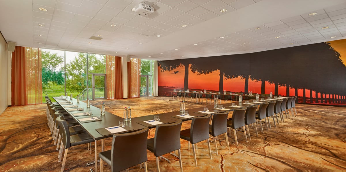 Polder Meeting Room 3 in U-Shape Arrangement