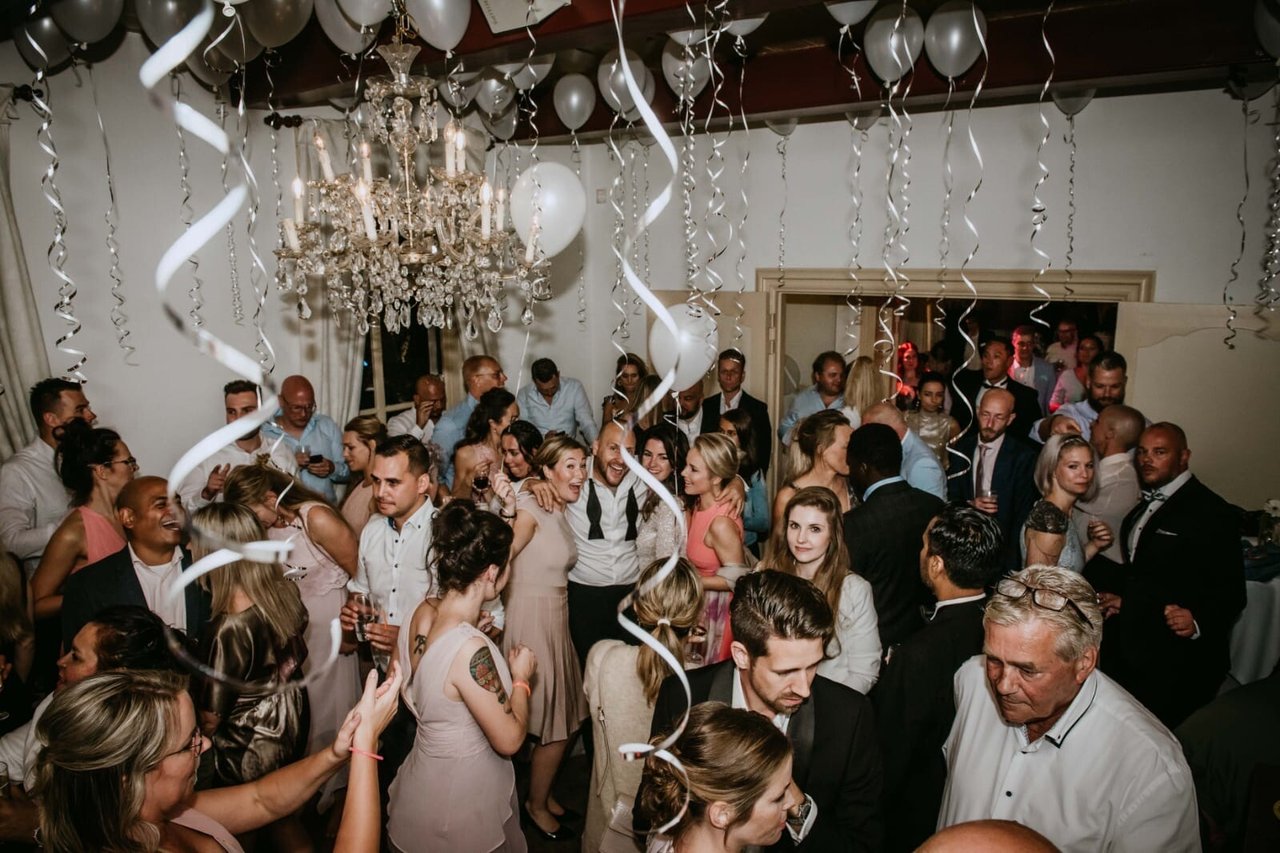 8218036c-738c-4f05-bb96-593c716e6213