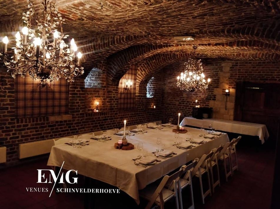 Schinvelderhoeve-kelderbar