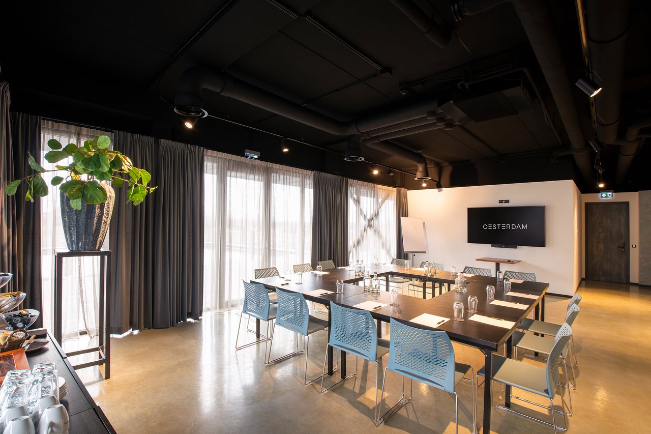 Businessroom - Oost klaar voor vergadering