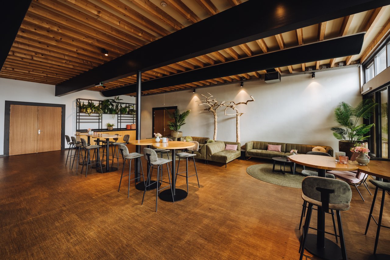 InnStyle 2.0 - Hout (Cateringruimte)