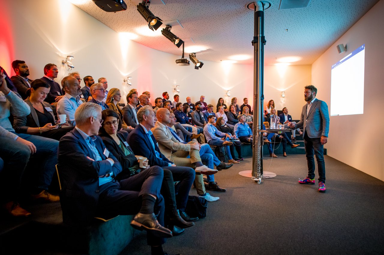 Media Plaza - Auditoriumgebied - Media Arena (2).jpg