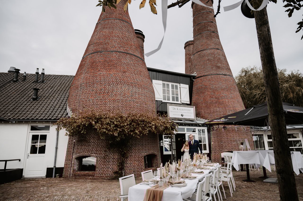 Terras bij de Kalkovens