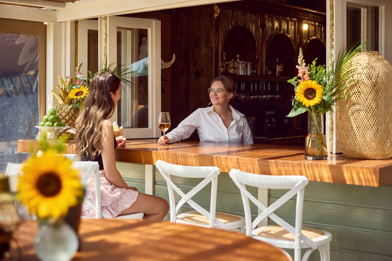 Buitenbar, overdekt en verwarmd