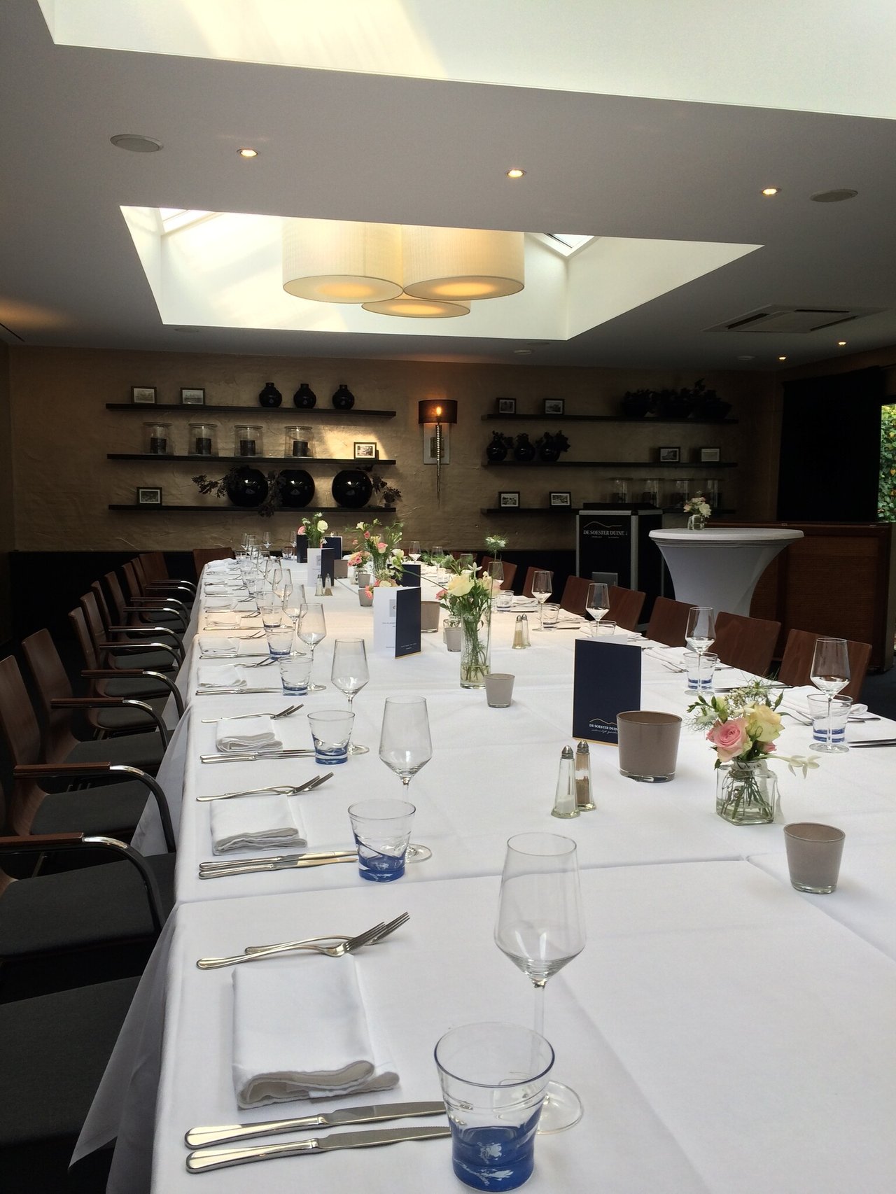 ovale-tafel-el-salon