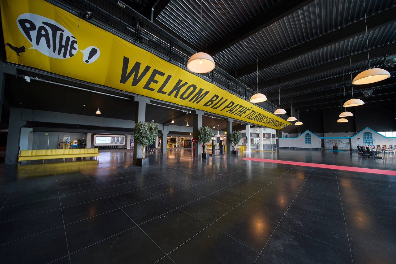 Pathe Stappegoor entreehal.jpg