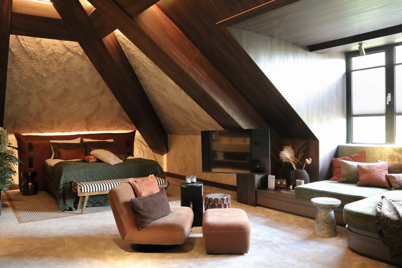 Royal Suite .jpg