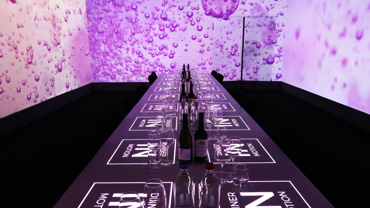 Immersive Room - Dinner in Motion