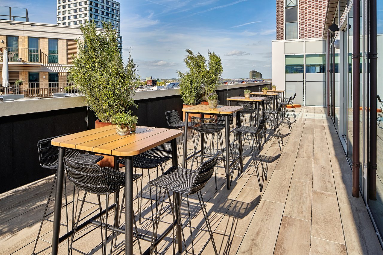 Current Rooftop Terrace - achterkant
