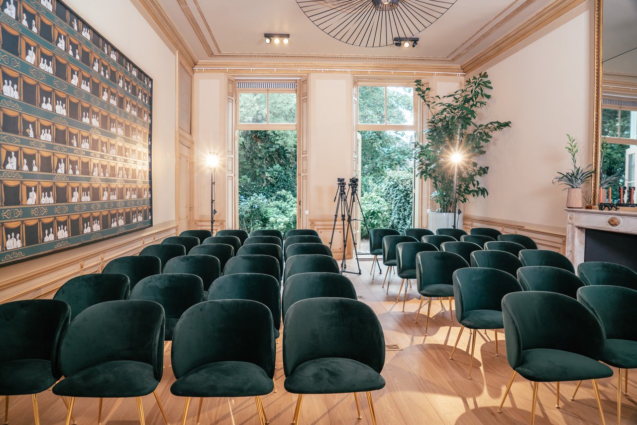 Suits aan de Gracht - Madam kamer (1)