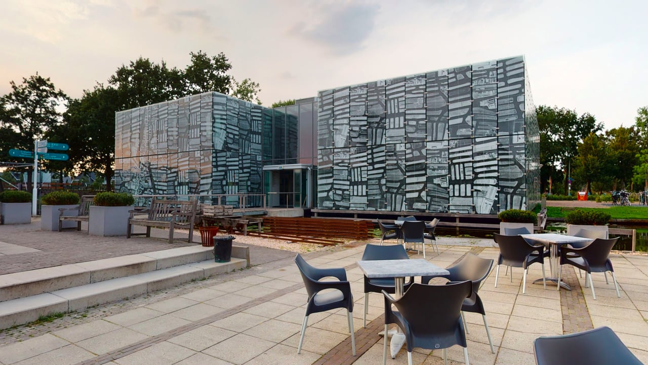 Entreegebouw museum