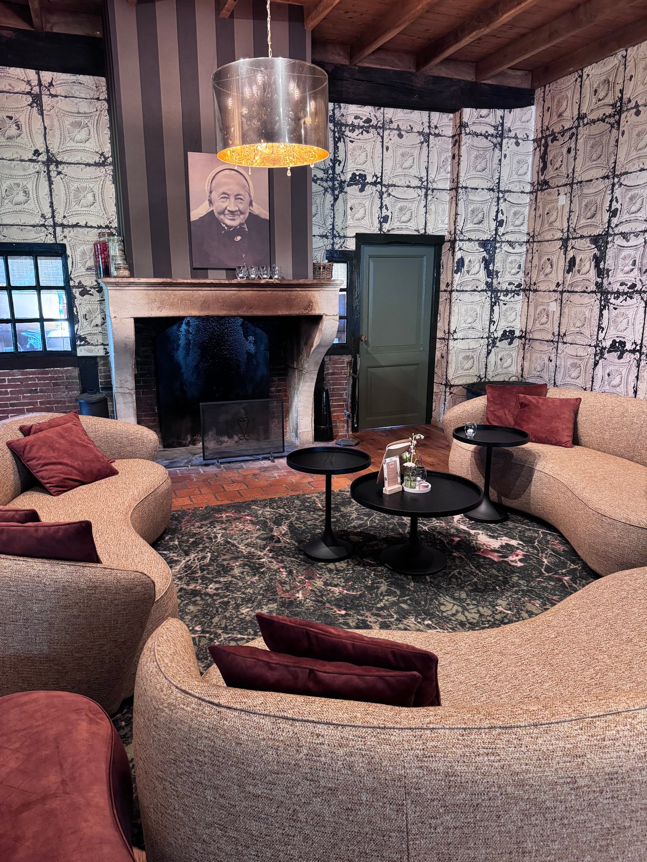 Loungehoek met open haard