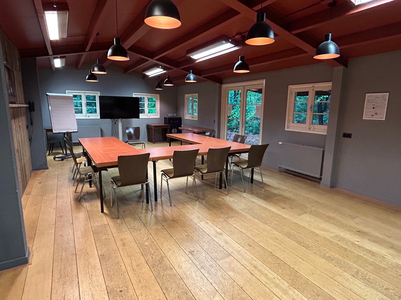 Lodge 2