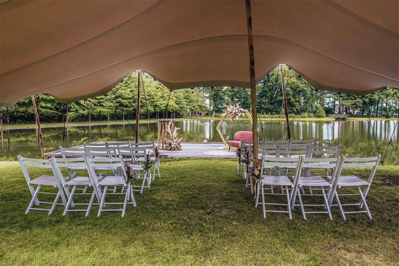 Buitenceremonie opstelling