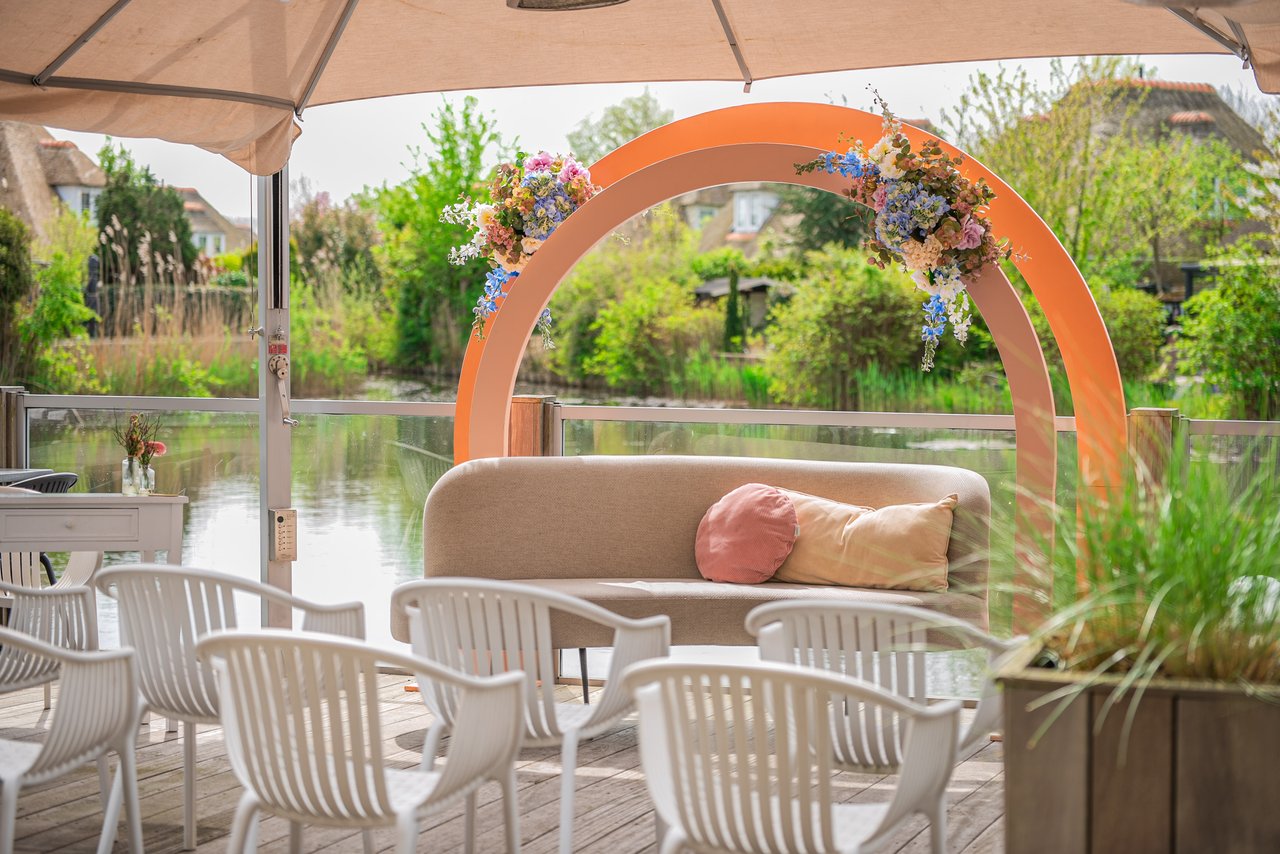 Huwelijksceremonie terras