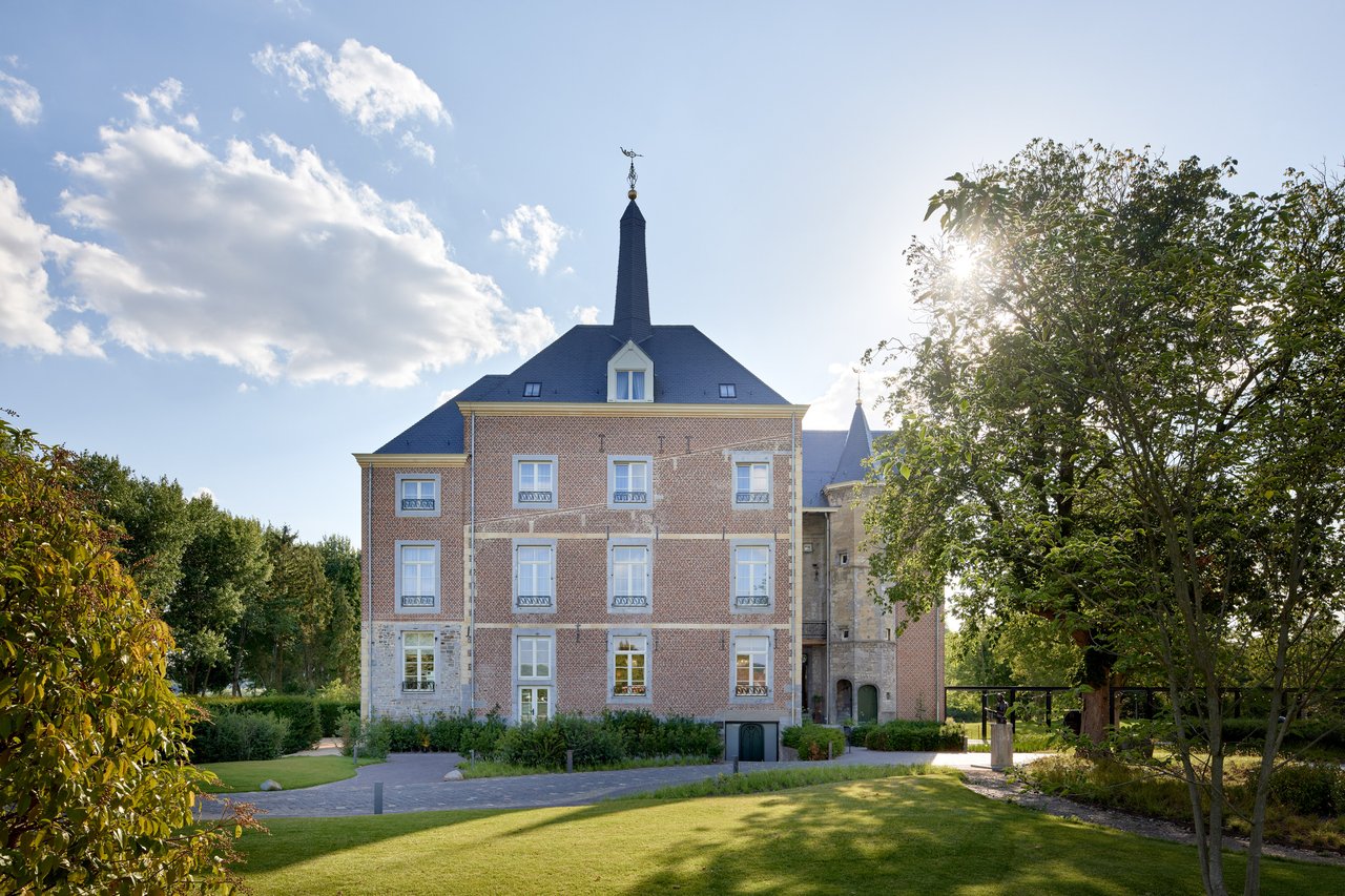 Van Oys Maastricht Retreat Chateau Exterior (c)
