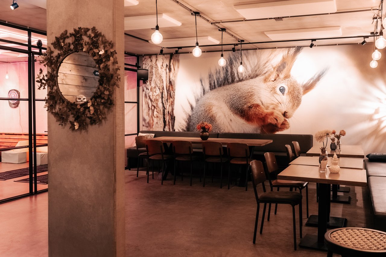 UNDERGROUND - dineropstelling .jpg