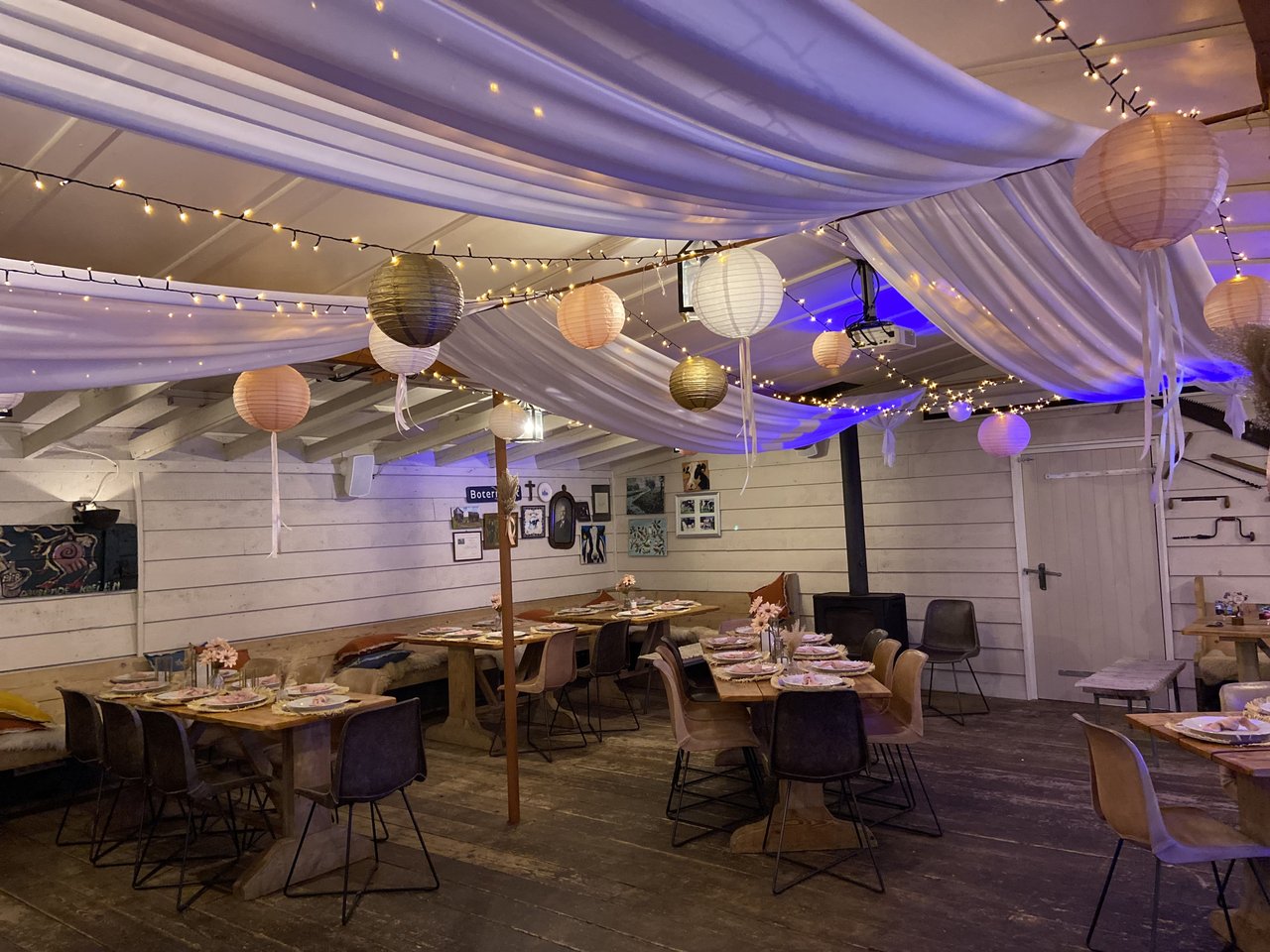 Aankleding voor een romantische unieke sfeer