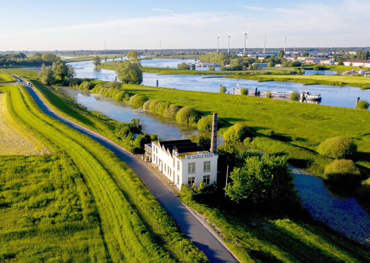 Luchtfoto omgeving De IJsselstroom