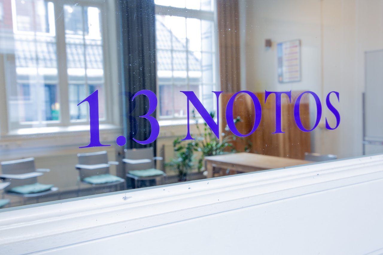 1.3 Notos